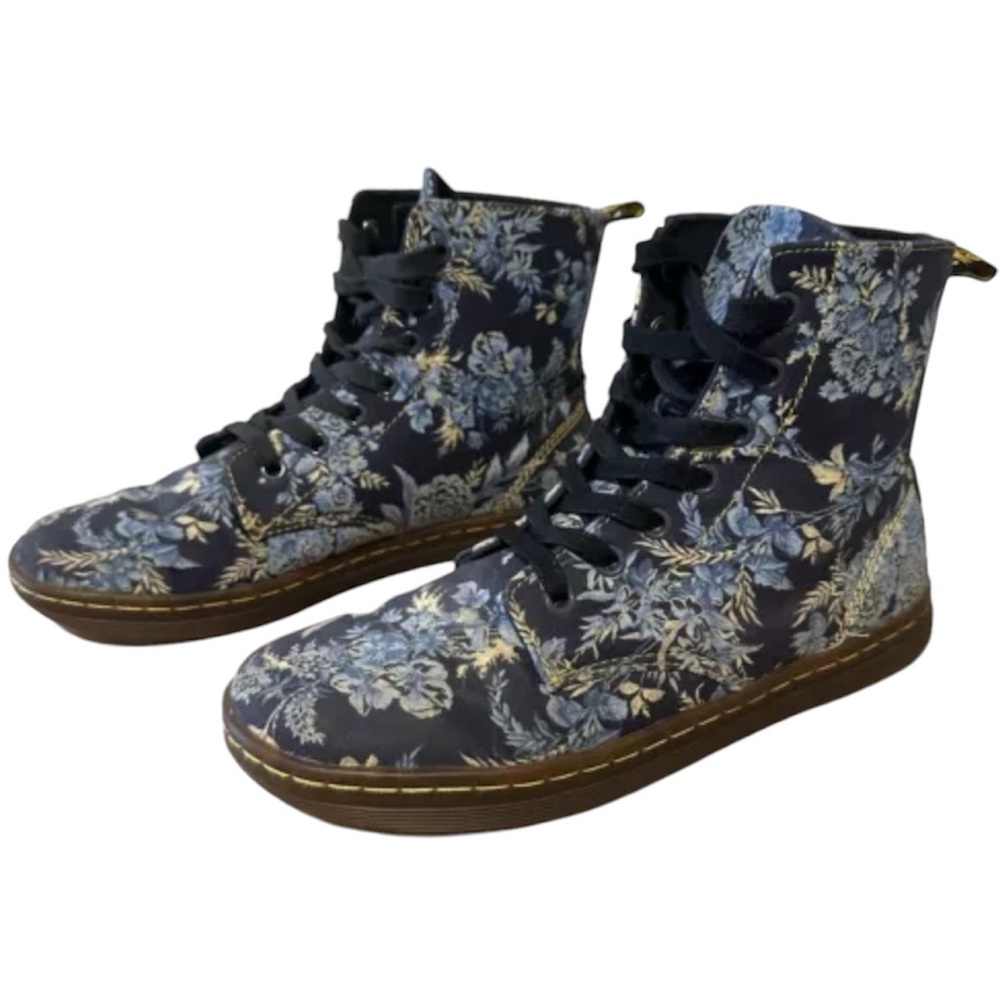 Dr. Martens Navy Floral canvas Boots